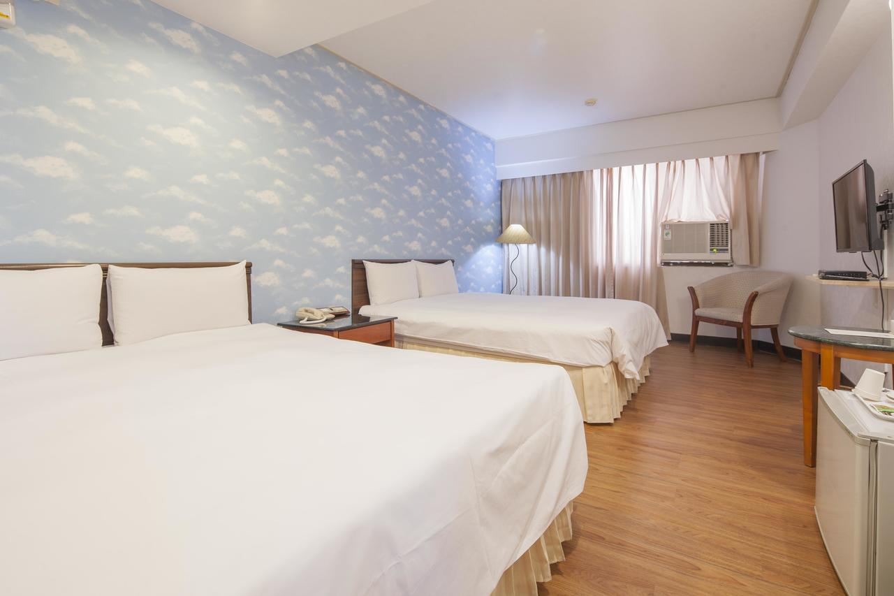 Lincoln Hotel Тайнань Экстерьер фото