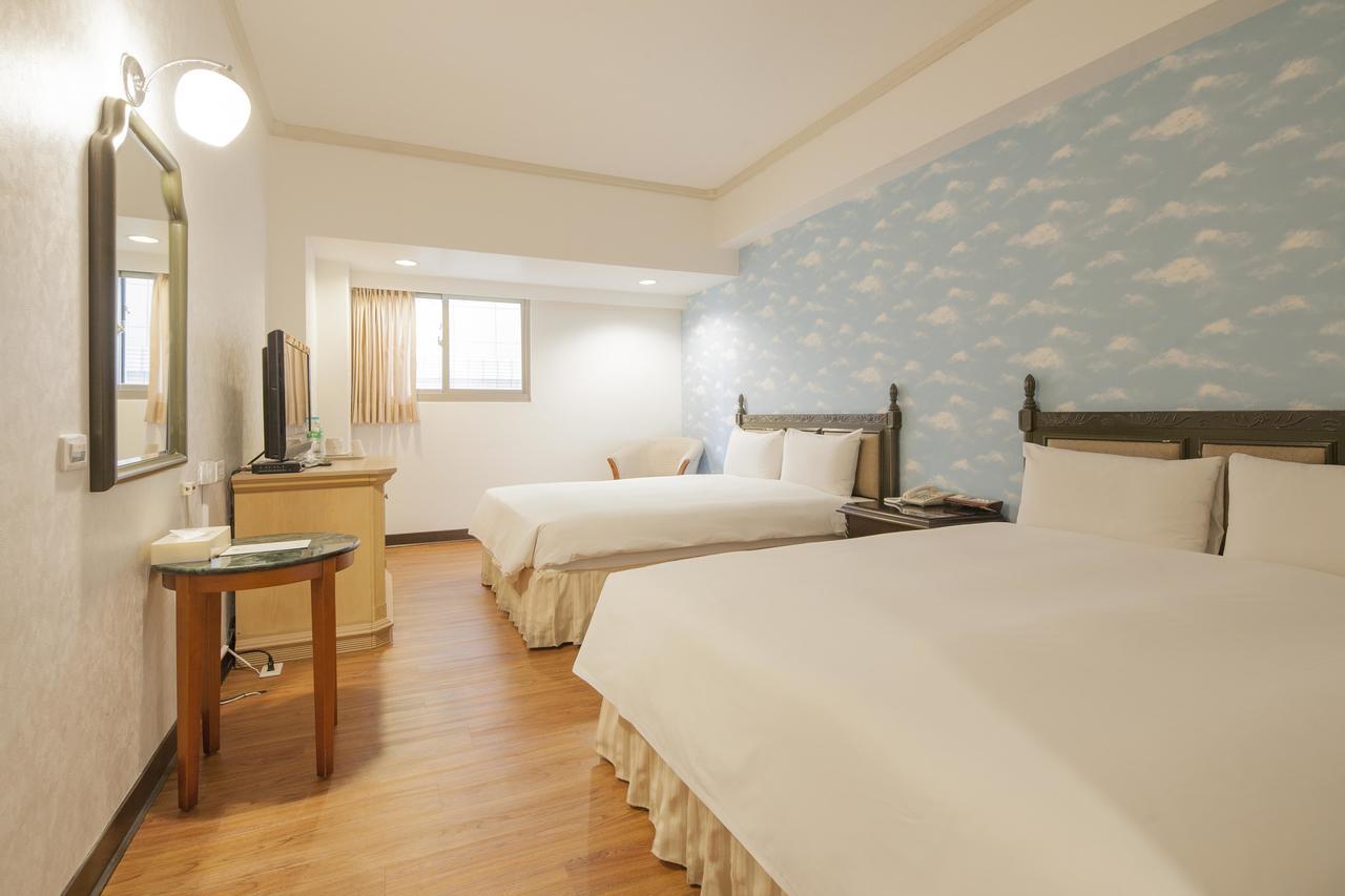 Lincoln Hotel Тайнань Экстерьер фото