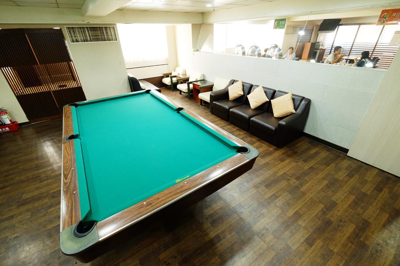 Lincoln Hotel Тайнань Экстерьер фото